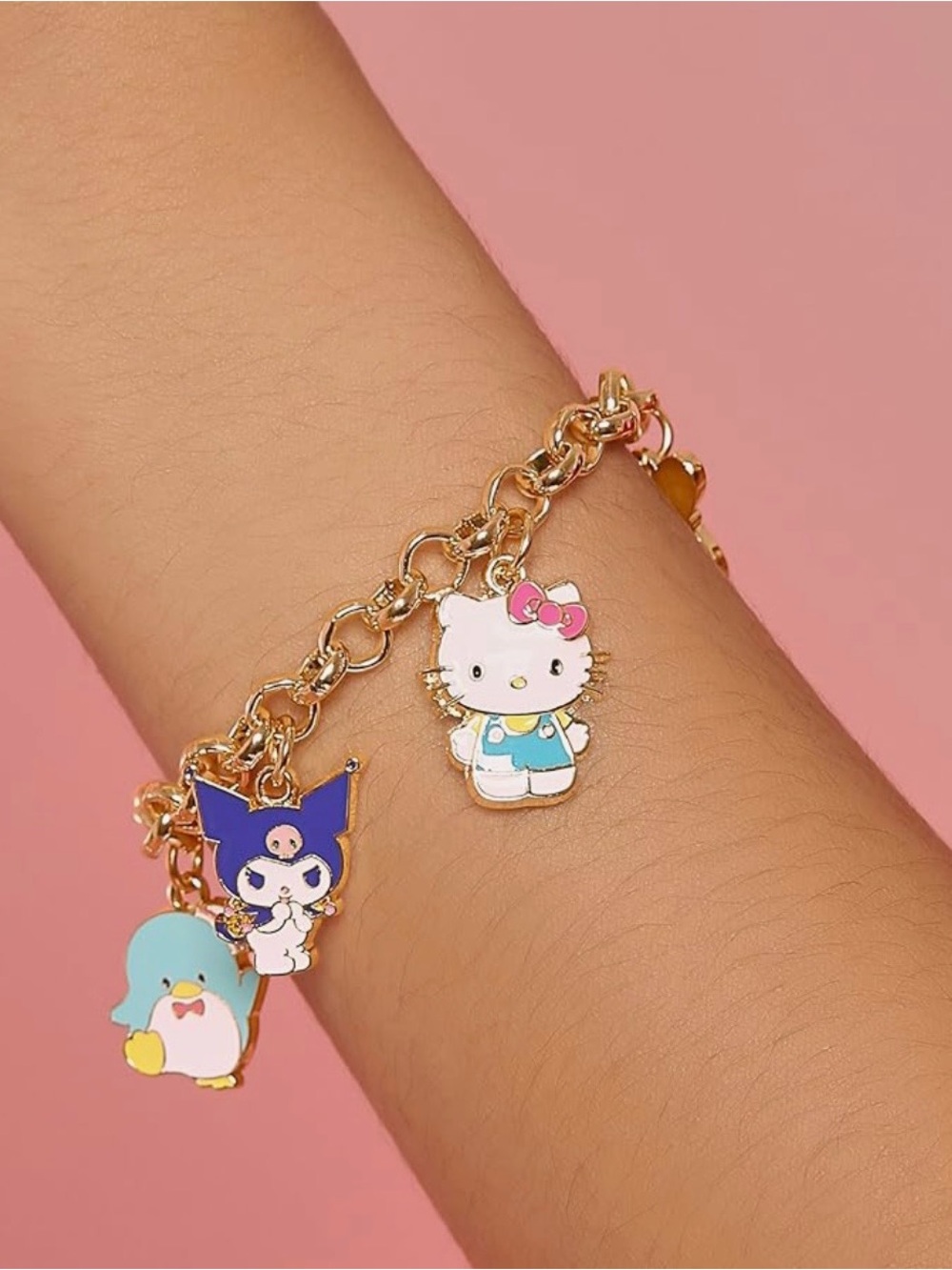 Hello kitty 🎀Sanrio Gold Charm Bracelet with Multicolor Character Charms
